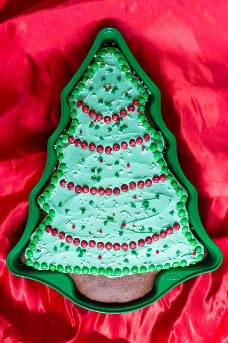 Easy Christmas Tree Cake Decorating Idea • Recipe for Perfection