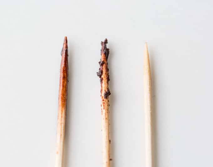 3 toothpicks show how to tell when brownies are done