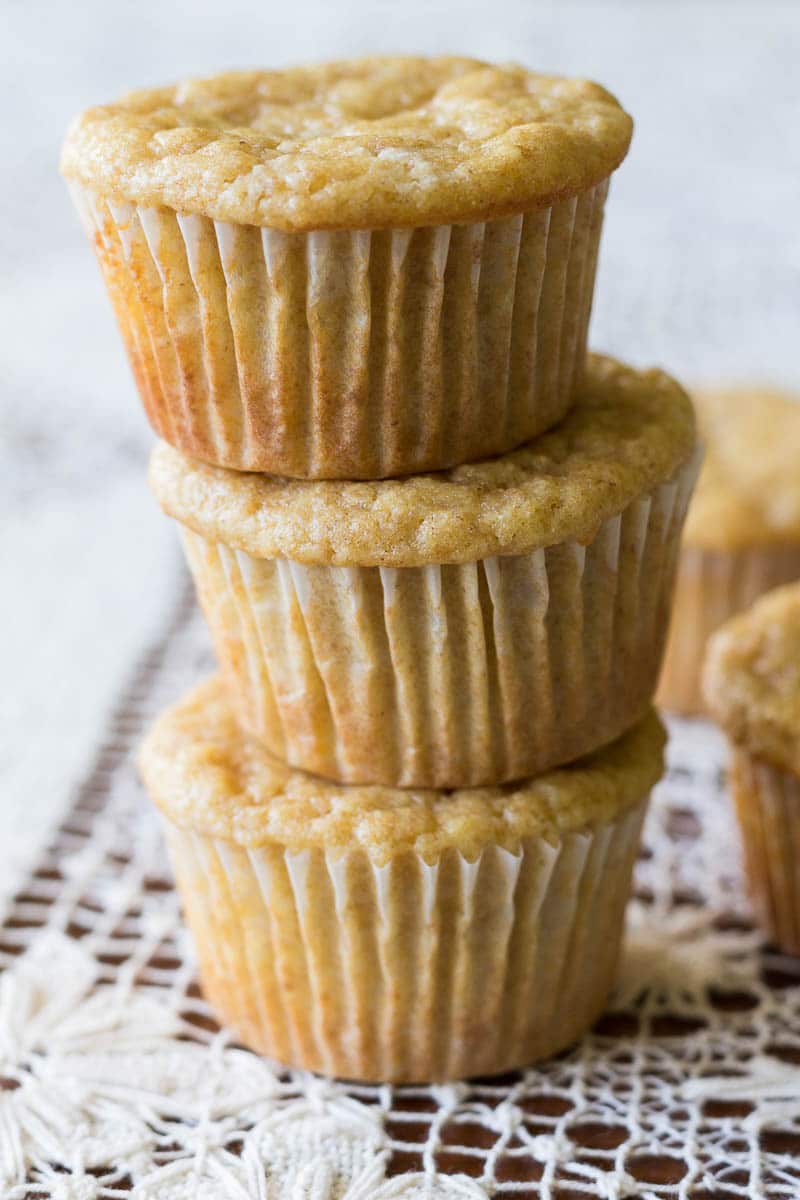 These apple mandarin yogurt muffins are made with apple mandarin juice for flavor, Greek yogurt for protein, and some whole wheat flour for extra nutrition. The perfect breakfast or snack!