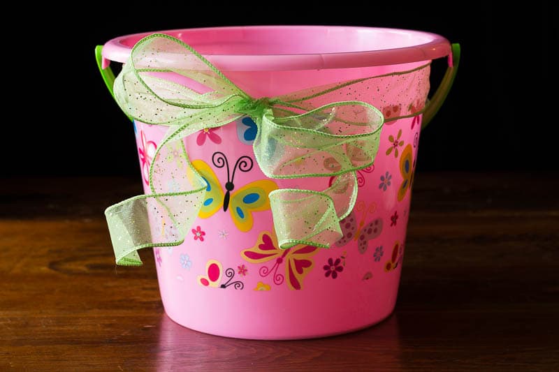 Decorate an ice bucket with a handful of simple, inexpensive materials in just five easy steps!