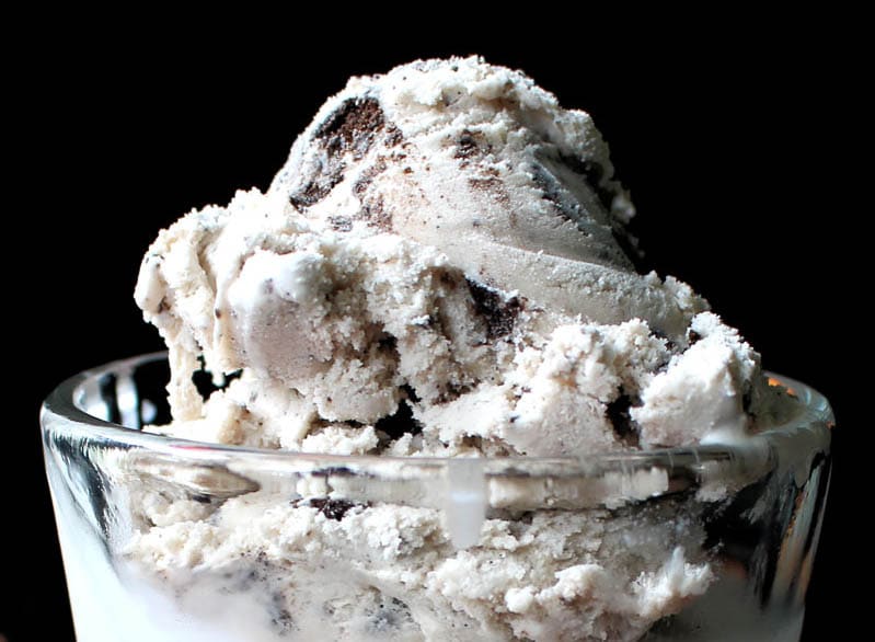 Homemade Oreo Ice Cream Recipe • Recipe
