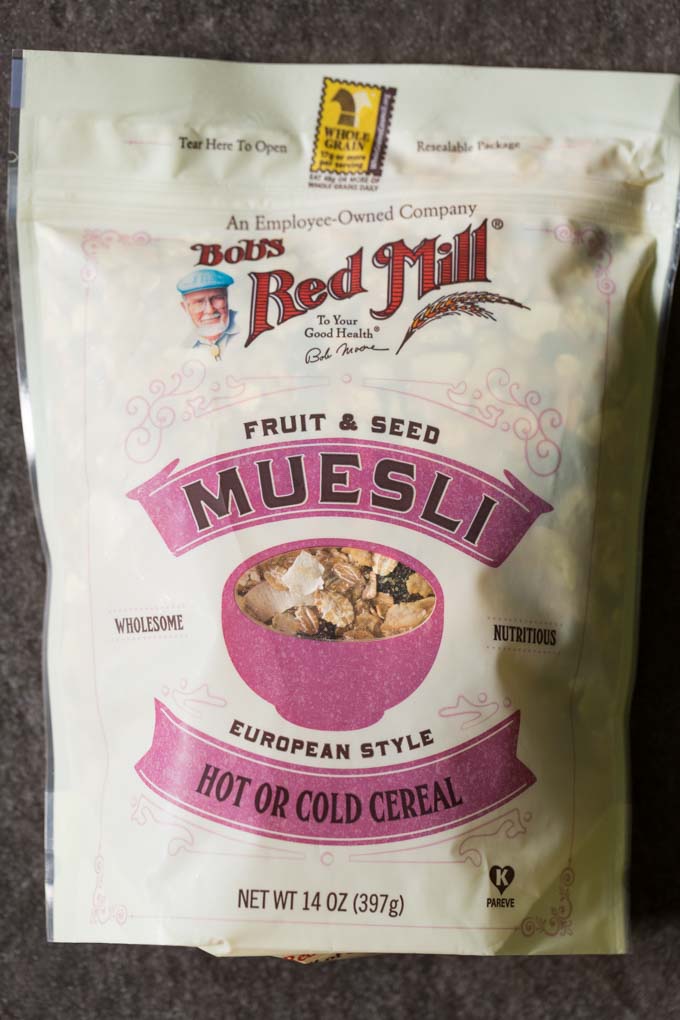 Bob ' s Red Mill Fruit and Seed müsli